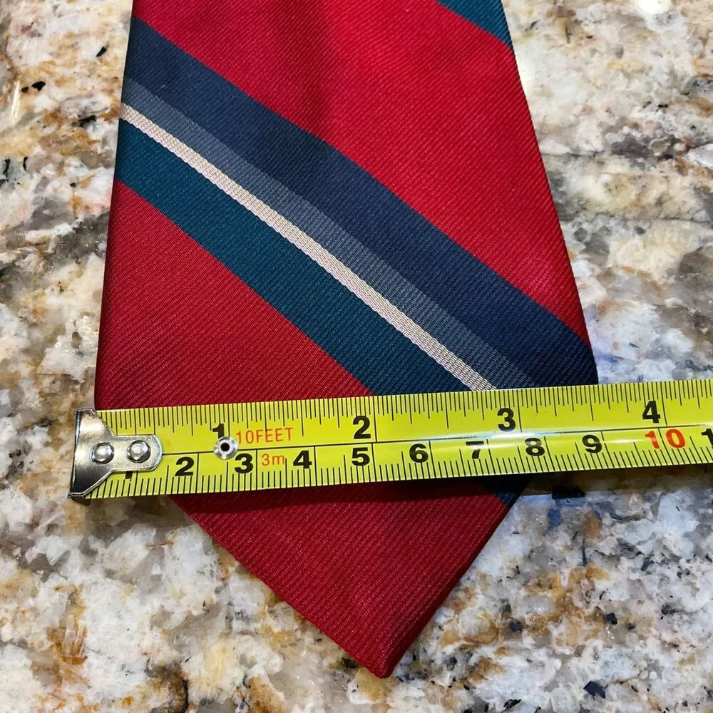 Ferrell Reed for Cambridge clothiers silk Repp tie Striped Red/ Grn. /blue
